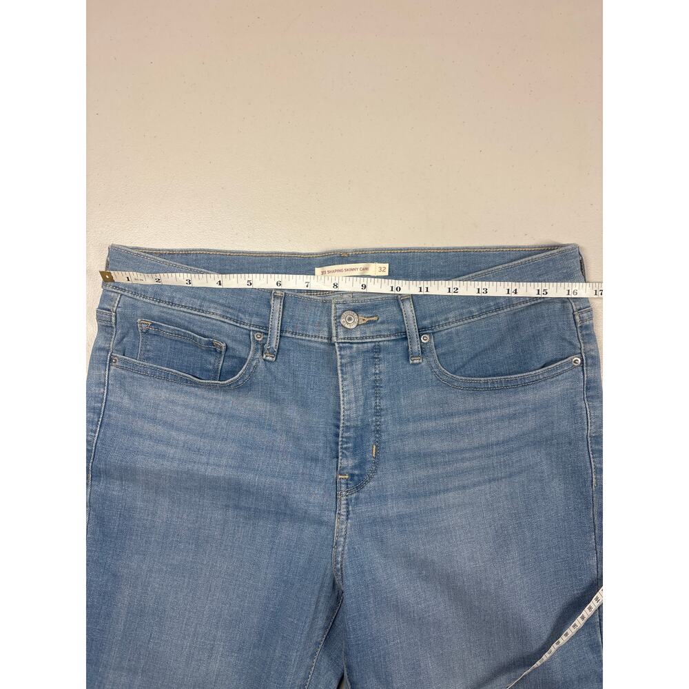 Levi's 311 Shaping Skinny Capri Women's 32 Blue Stretch Light Wash High Rise - Picture 6 of 8